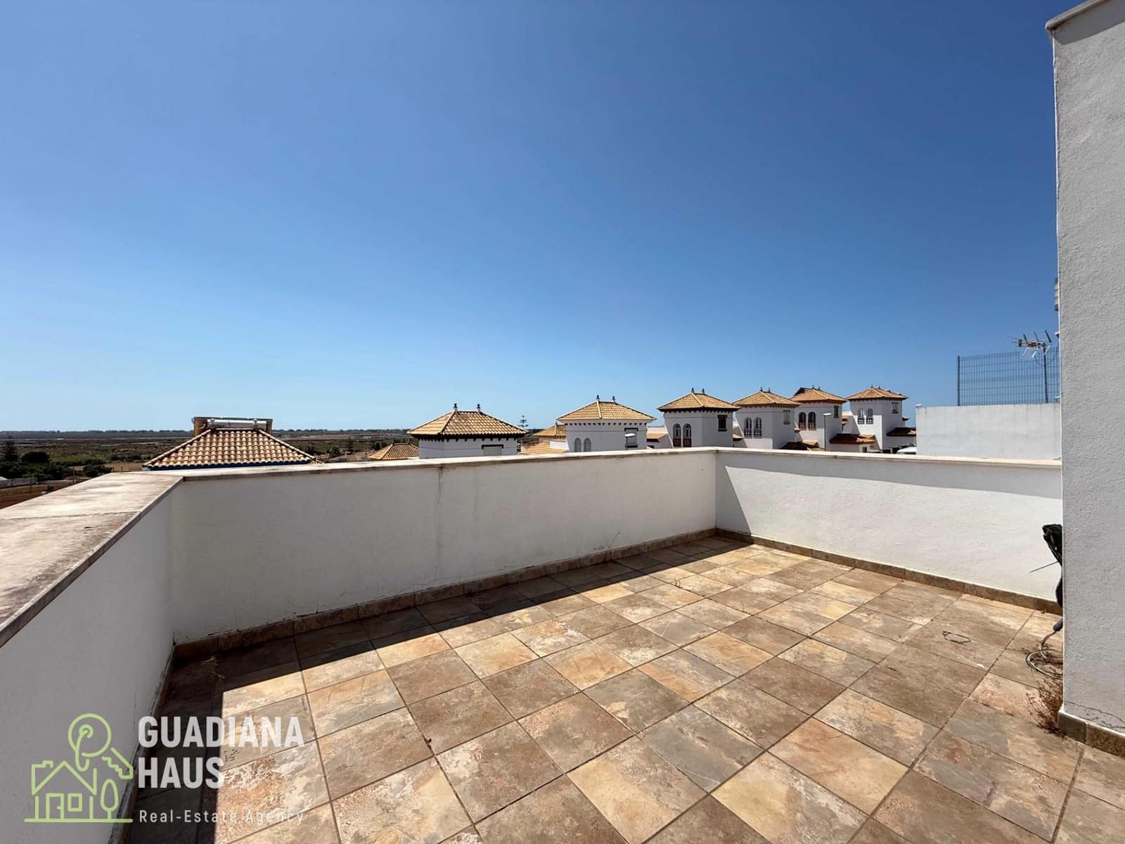4 sovrum Villa till salu i Ayamonte med garage - 450 000 € (Ref: 10078589)