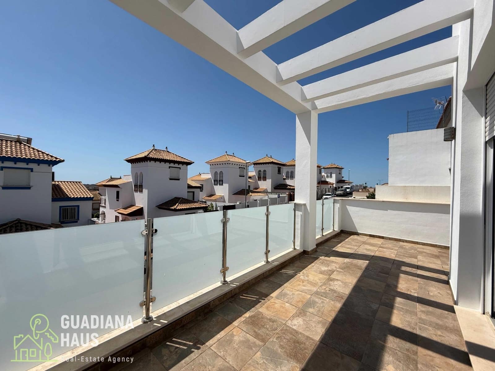 4 sovrum Villa till salu i Ayamonte med garage - 450 000 € (Ref: 10078589)