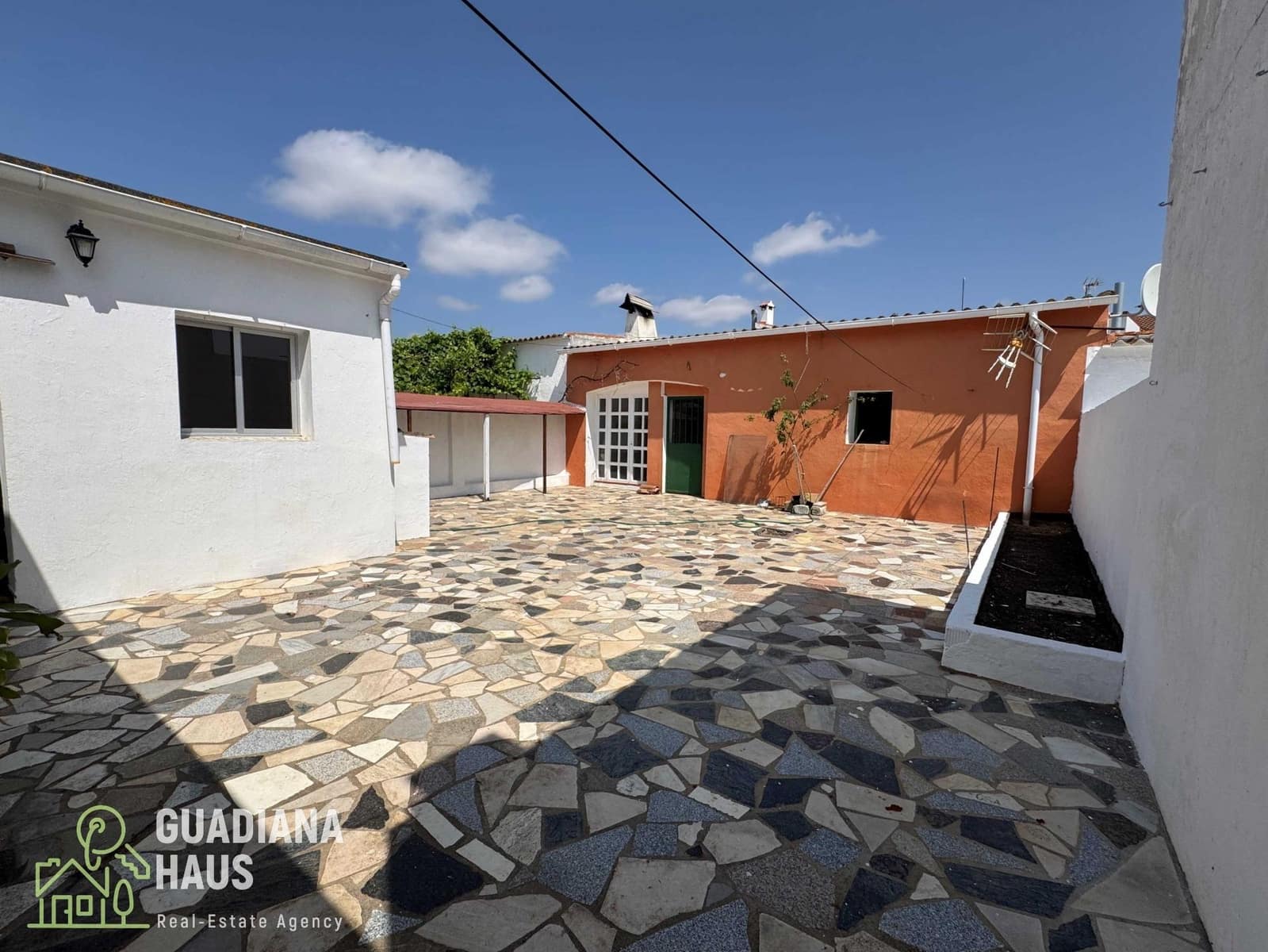 4 soveværelse Byhus til salg i San Silvestre de Guzman - € 99.000 (Ref: 10078590)