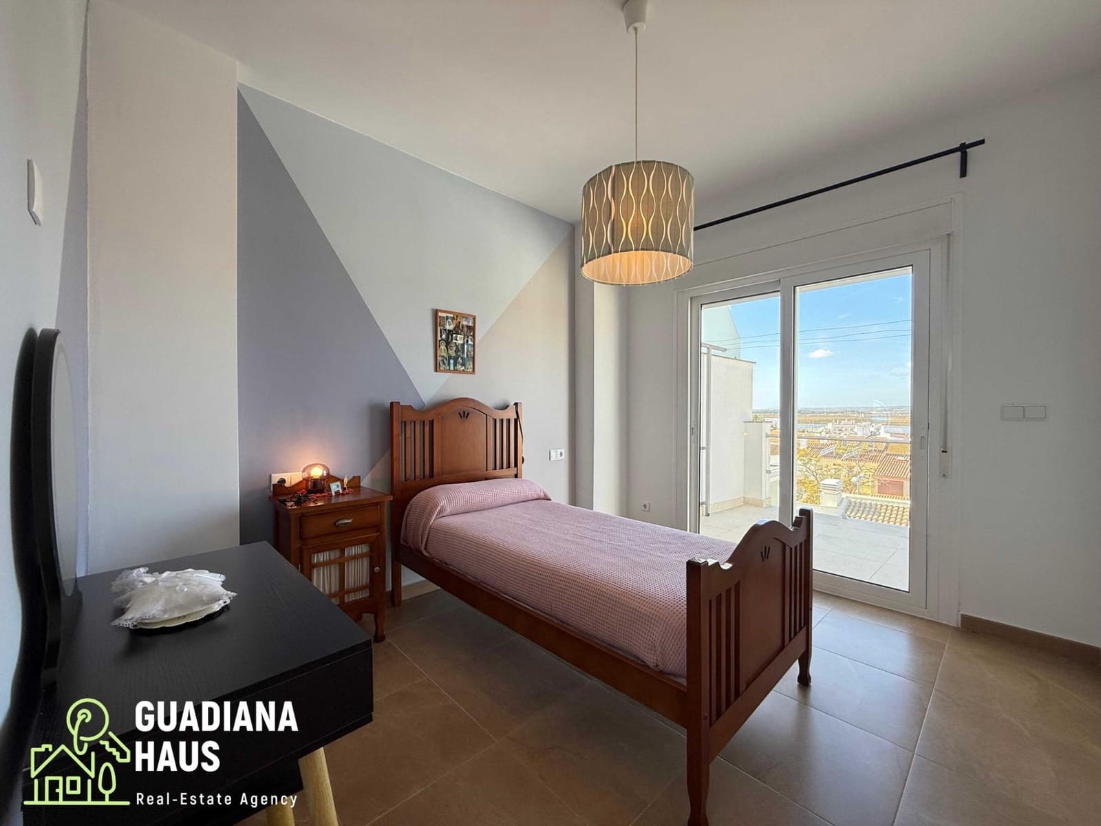 3 sovrum Radhus till salu i Ayamonte med garage - 315 000 € (Ref: 10078591)