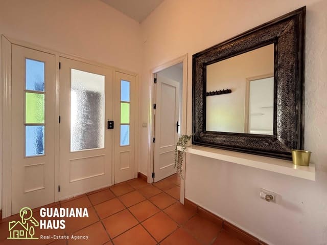 Adosado de 6 habitaciones en Ayamonte en venta con piscina - 399.000 € (Ref: 10078593)