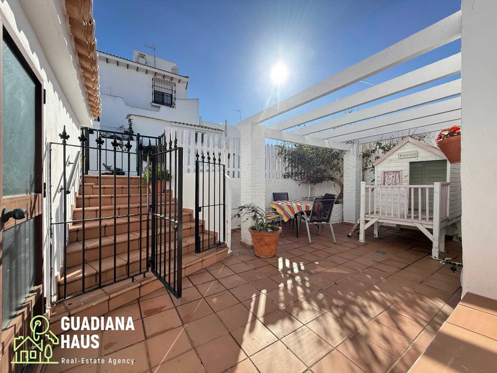 6 chambre Villa/Maison Mitoyenne à vendre à Ayamonte avec piscine - 399 000 € (Ref: 10078593)