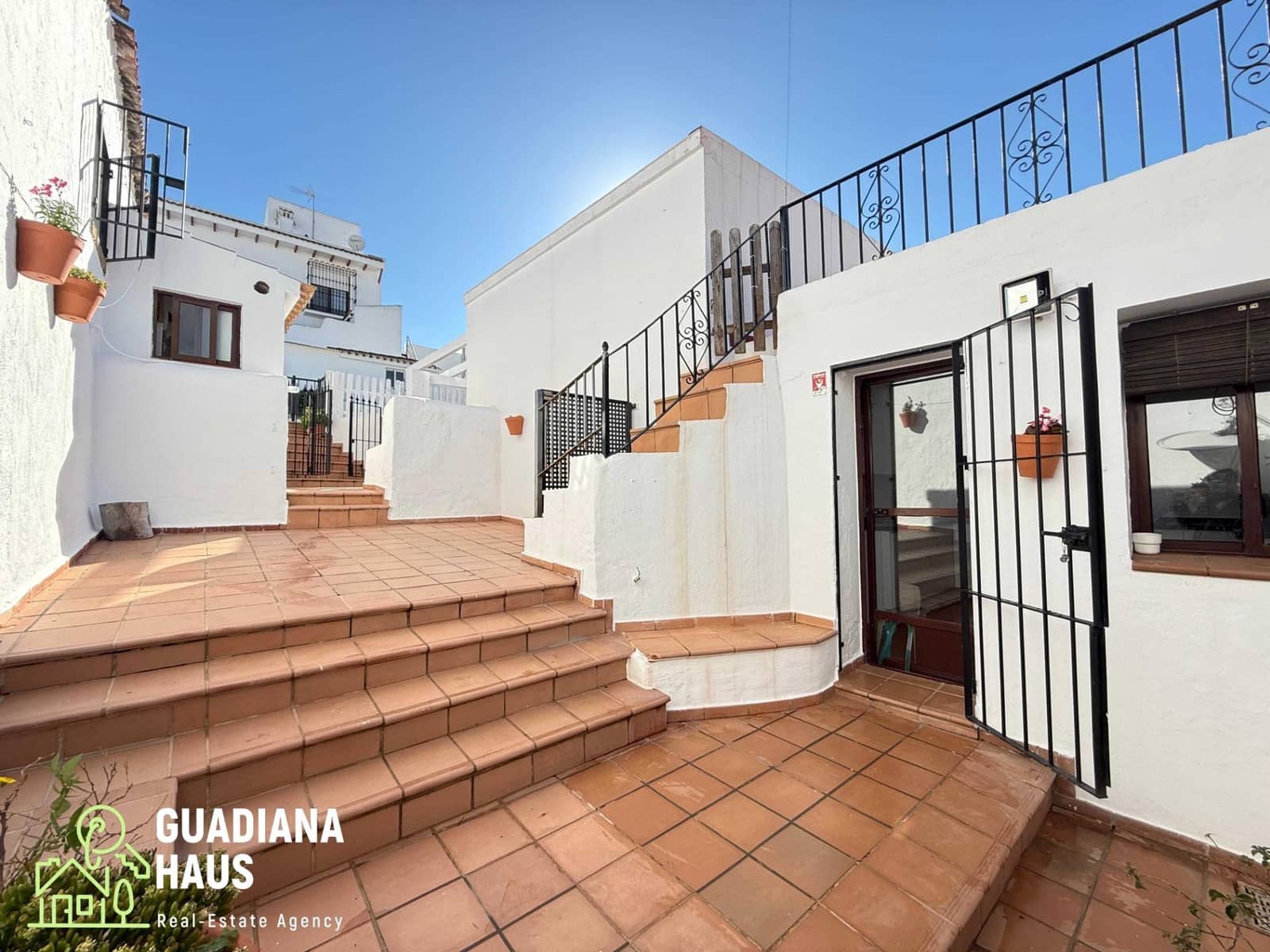 6 chambre Villa/Maison Mitoyenne à vendre à Ayamonte avec piscine - 399 000 € (Ref: 10078593)