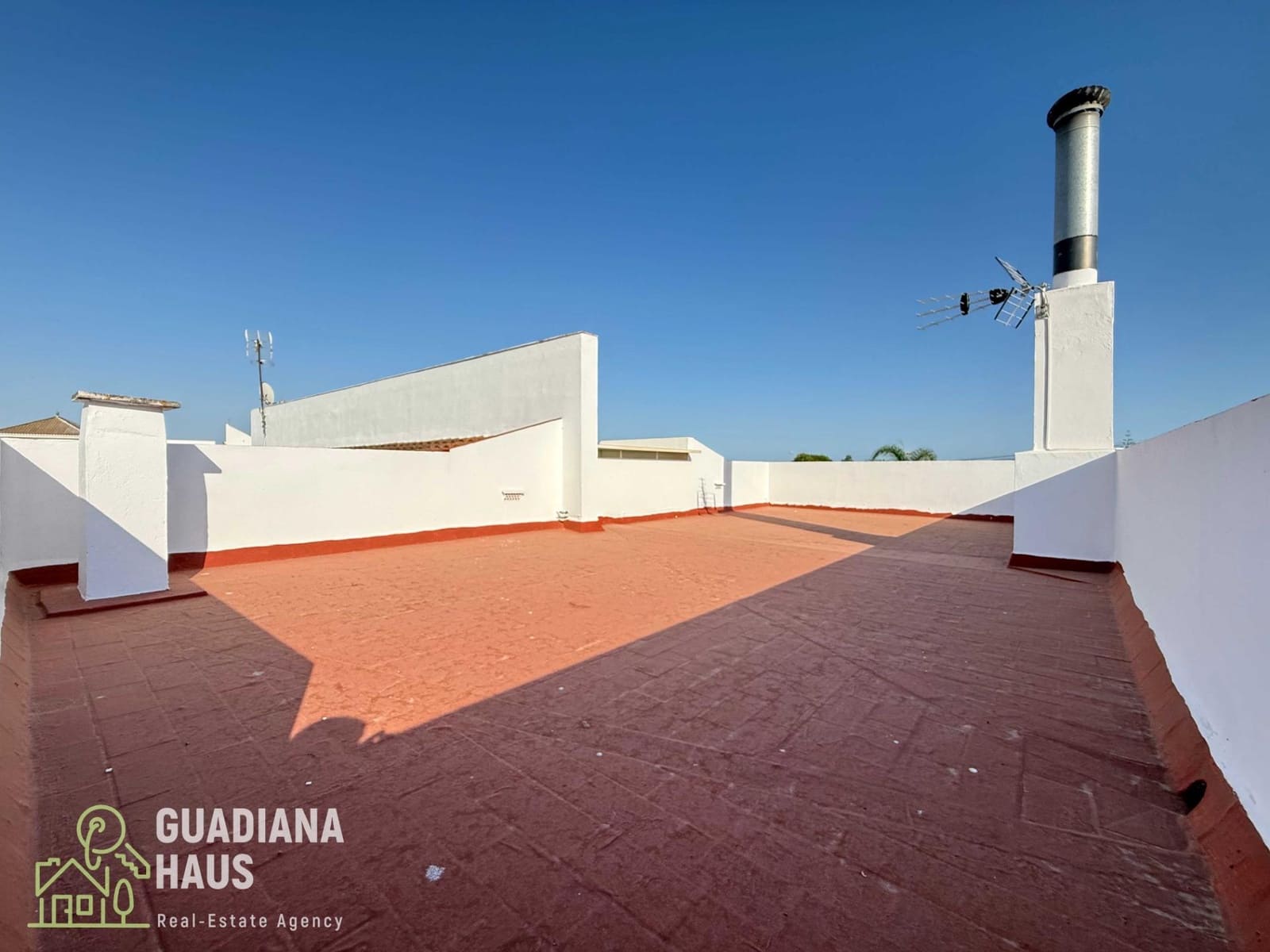 3 bedroom Villa for sale in Ayamonte with pool garage - € 399,000 (Ref: 10078598)