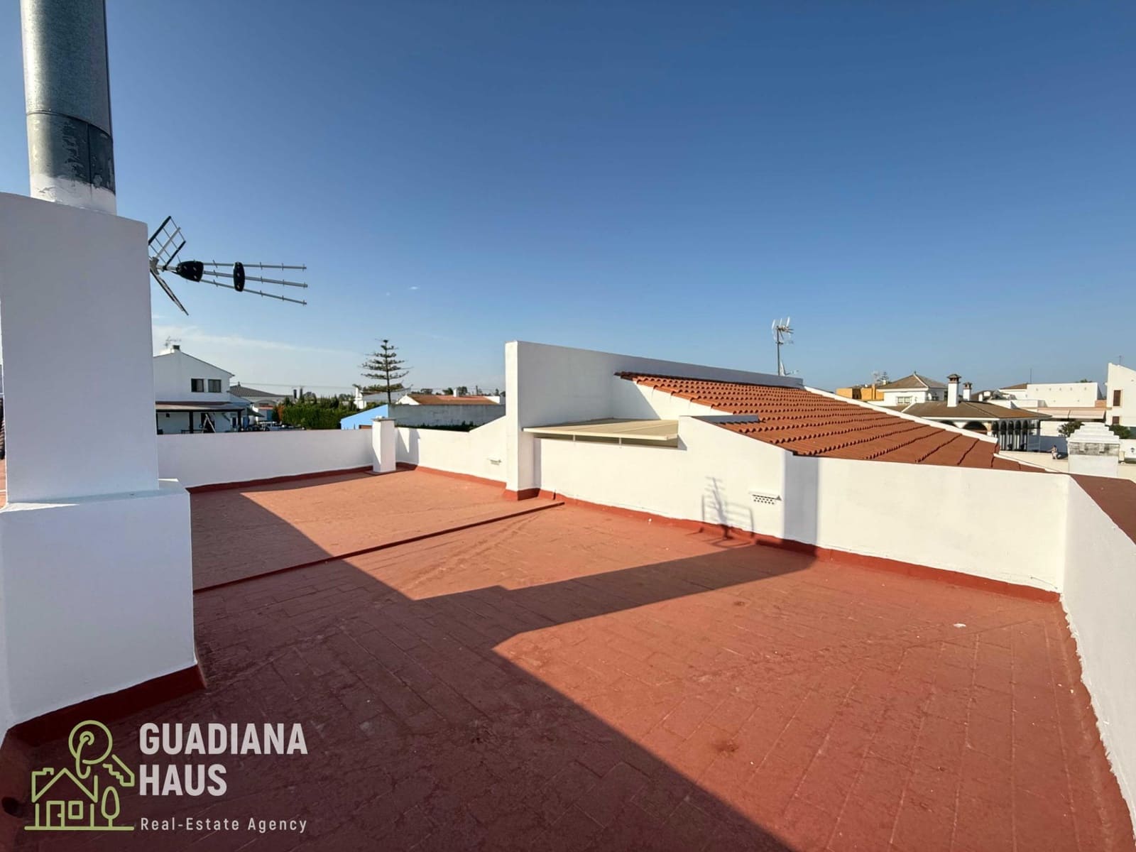3 bedroom Villa for sale in Ayamonte with pool garage - € 399,000 (Ref: 10078598)