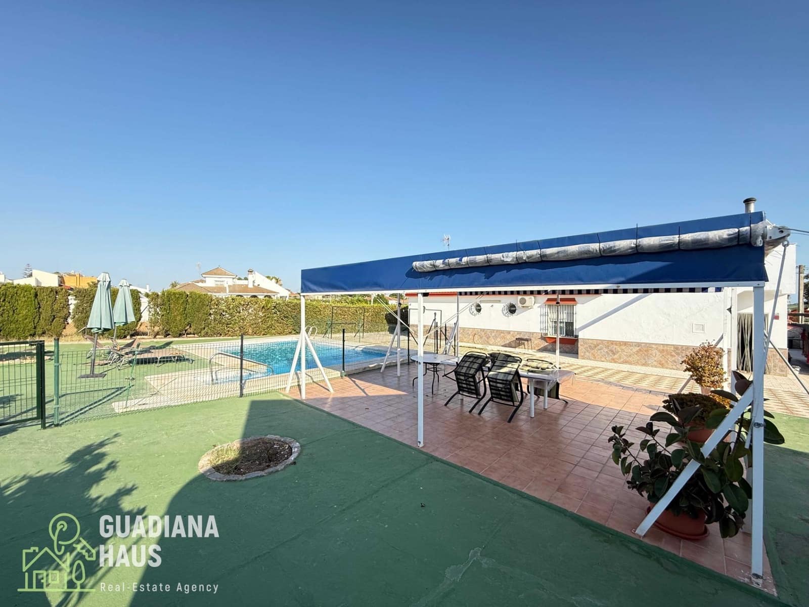 3 bedroom Villa for sale in Ayamonte with pool garage - € 399,000 (Ref: 10078598)