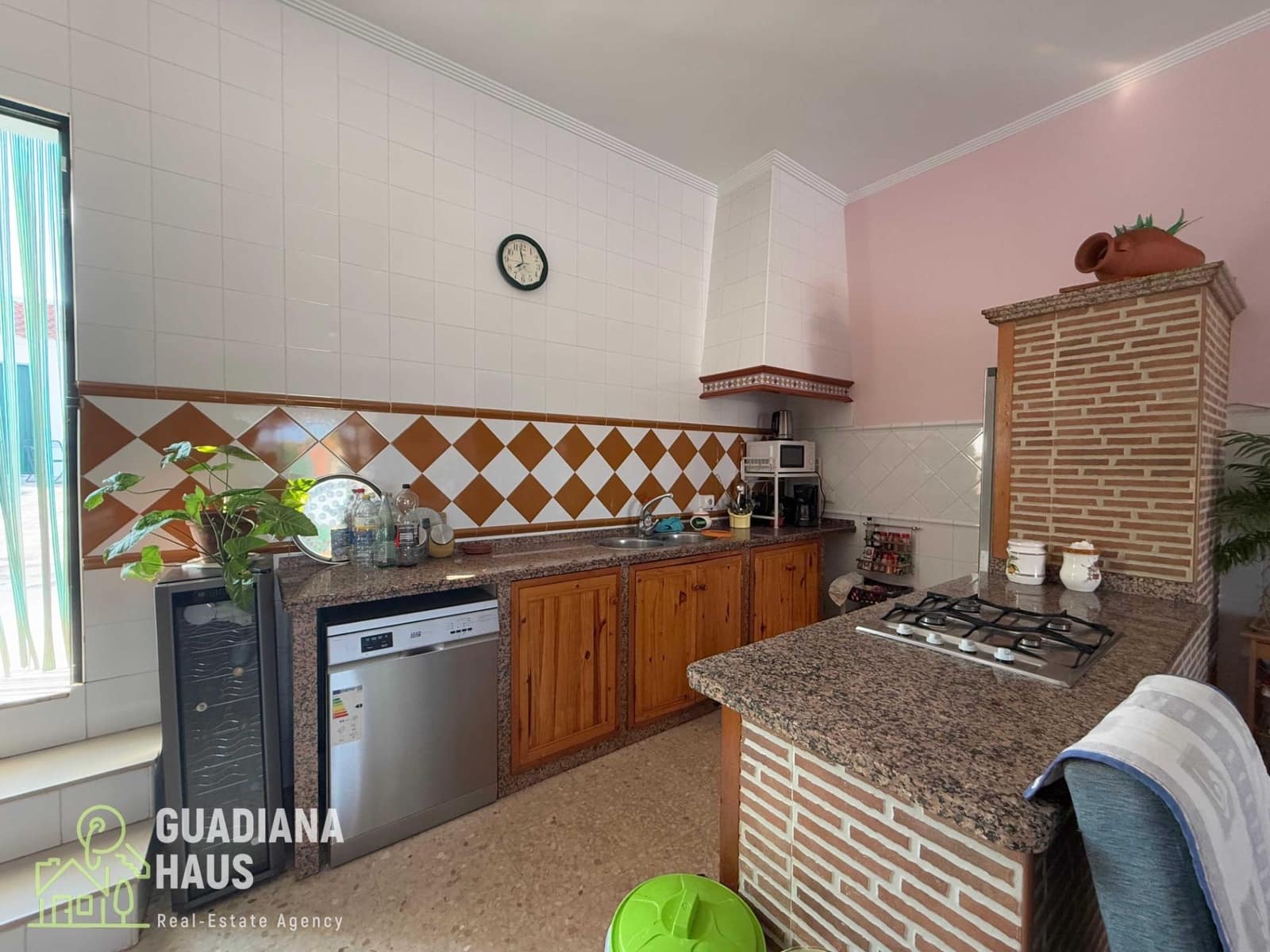 3 bedroom Villa for sale in Ayamonte with pool garage - € 399,000 (Ref: 10078598)