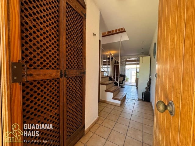 3 slaapkamer Rijtjeshuis te koop in Ayamonte - € 220.000 (Ref: 10078601)