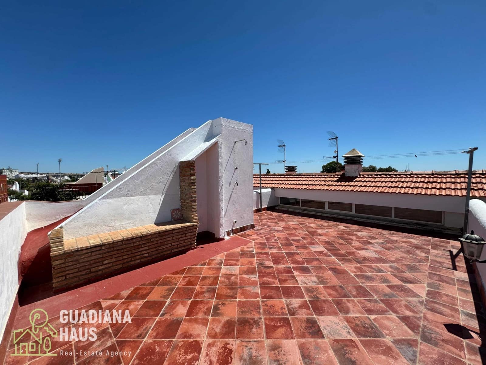 3 slaapkamer Rijtjeshuis te koop in Ayamonte - € 220.000 (Ref: 10078601)