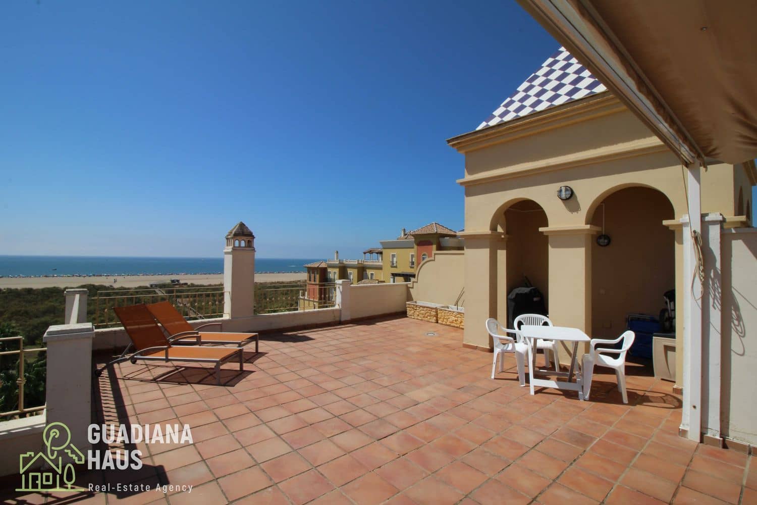 3 sovrum Lägenhet till salu i Ayamonte med pool garage - 570 000 € (Ref: 10078607)