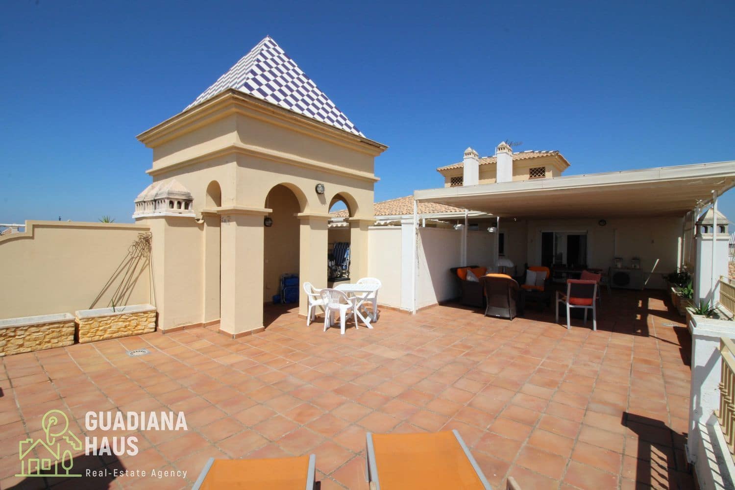 3 sovrum Lägenhet till salu i Ayamonte med pool garage - 570 000 € (Ref: 10078607)