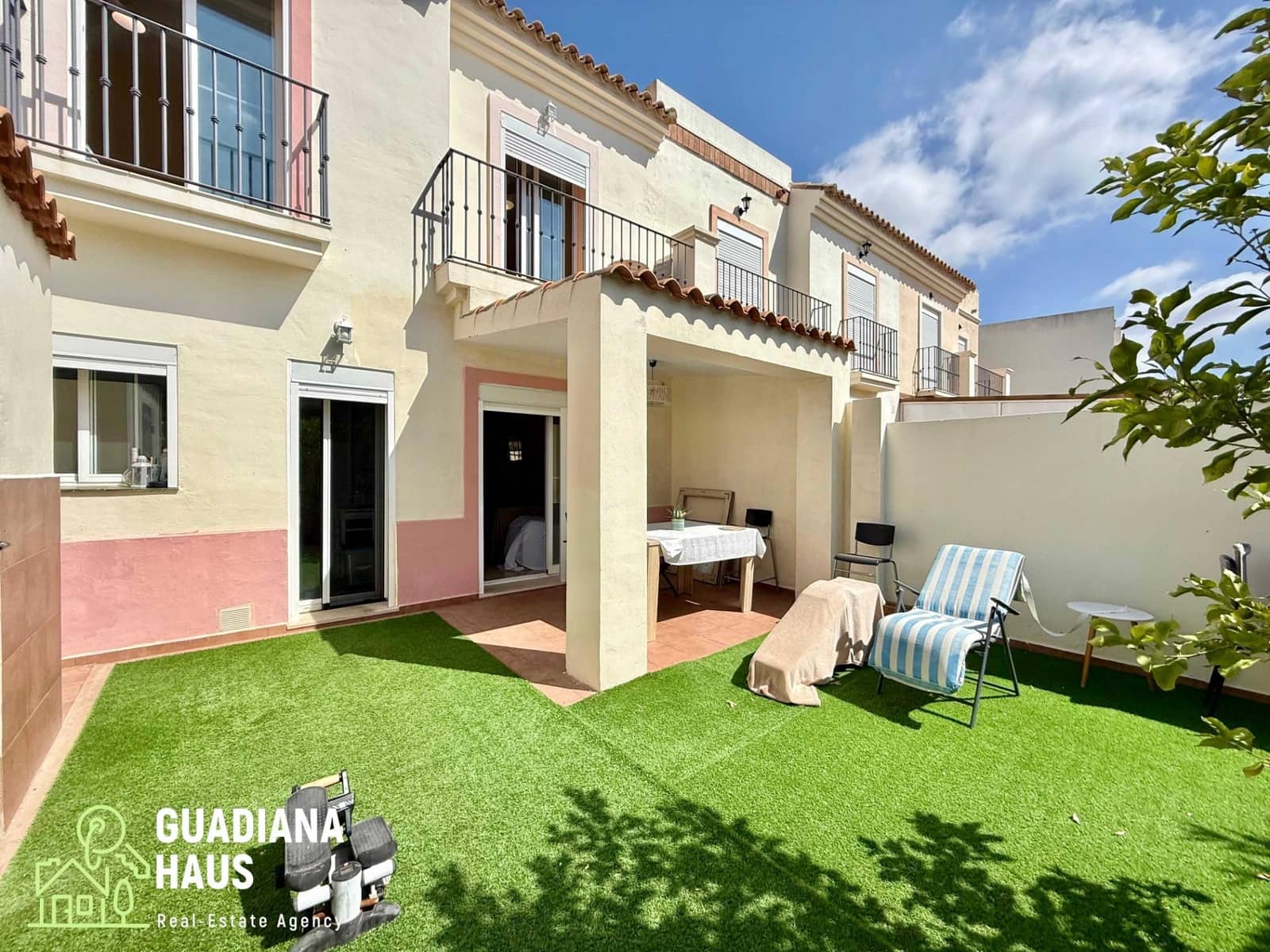 3 bedroom Terraced Villa for sale in Ayamonte with pool garage - € 255,000 (Ref: 10132049)