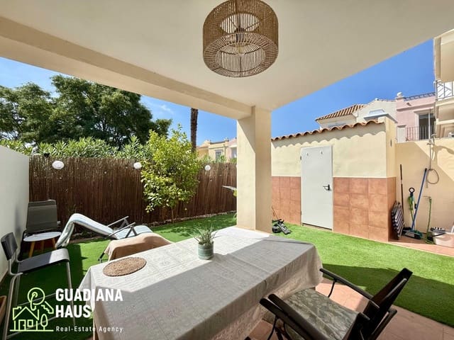 Adosado de 3 habitaciones en Ayamonte en venta con piscina garaje - 255.000 € (Ref: 10132049)