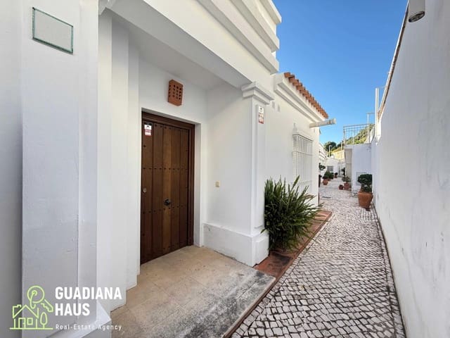 Adosado de 3 habitaciones en Ayamonte en venta con piscina garaje - 320.000 € (Ref: 10132050)
