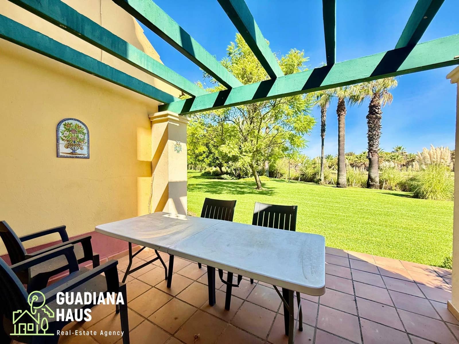 2 chambre Appartement à vendre à Isla Canela avec piscine garage - 199 000 € (Ref: 10139769)