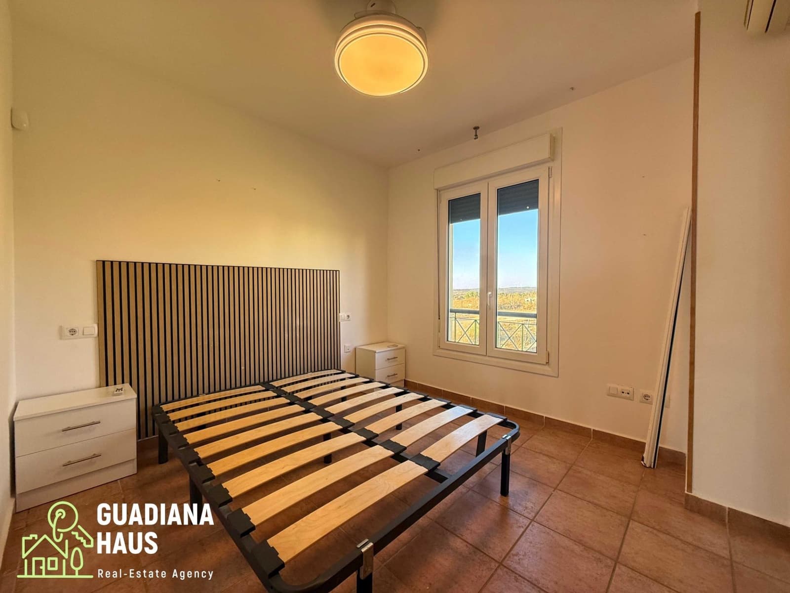 Adosado de 3 habitaciones en Ayamonte en venta con piscina garaje - 198.000 € (Ref: 10139770)