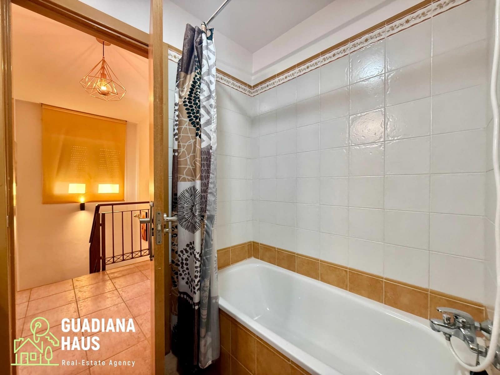 Adosado de 3 habitaciones en Ayamonte en venta con piscina garaje - 198.000 € (Ref: 10139770)