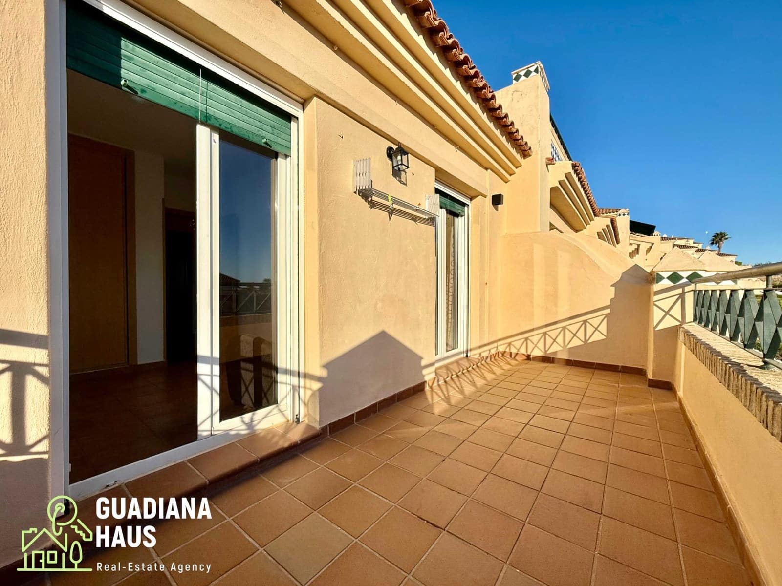 Adosado de 3 habitaciones en Ayamonte en venta con piscina garaje - 198.000 € (Ref: 10139770)