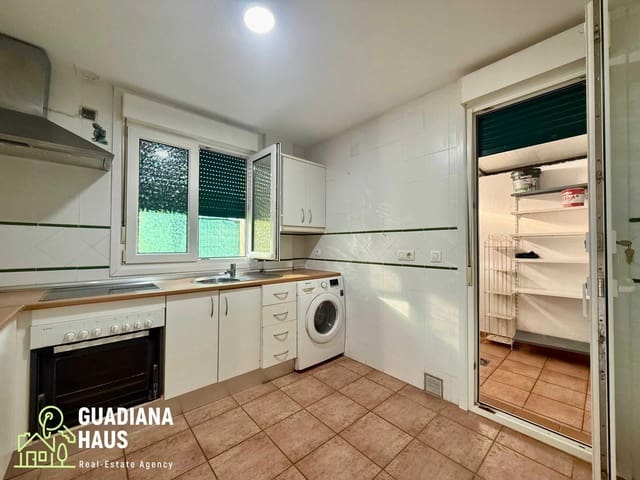 Adosado de 3 habitaciones en Ayamonte en venta con piscina garaje - 198.000 € (Ref: 10139770)