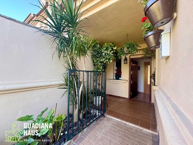 Adosado de 3 habitaciones en Ayamonte en venta con piscina garaje - 198.000 € (Ref: 10139770)