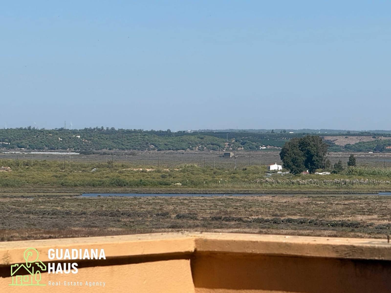 Ático de 3 habitaciones en Isla Canela en venta con piscina garaje - 690.000 € (Ref: 10147181)