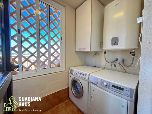 Ático de 3 habitaciones en Isla Canela, Ayamonte en venta con piscina garaje - 690.000 € (Ref: 10147181)