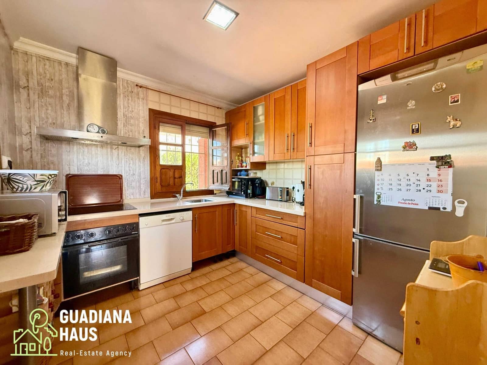 4 soverom Villa til salgs i Ayamonte med svømmebasseng garasje - € 345 000 (Ref: 10147182)