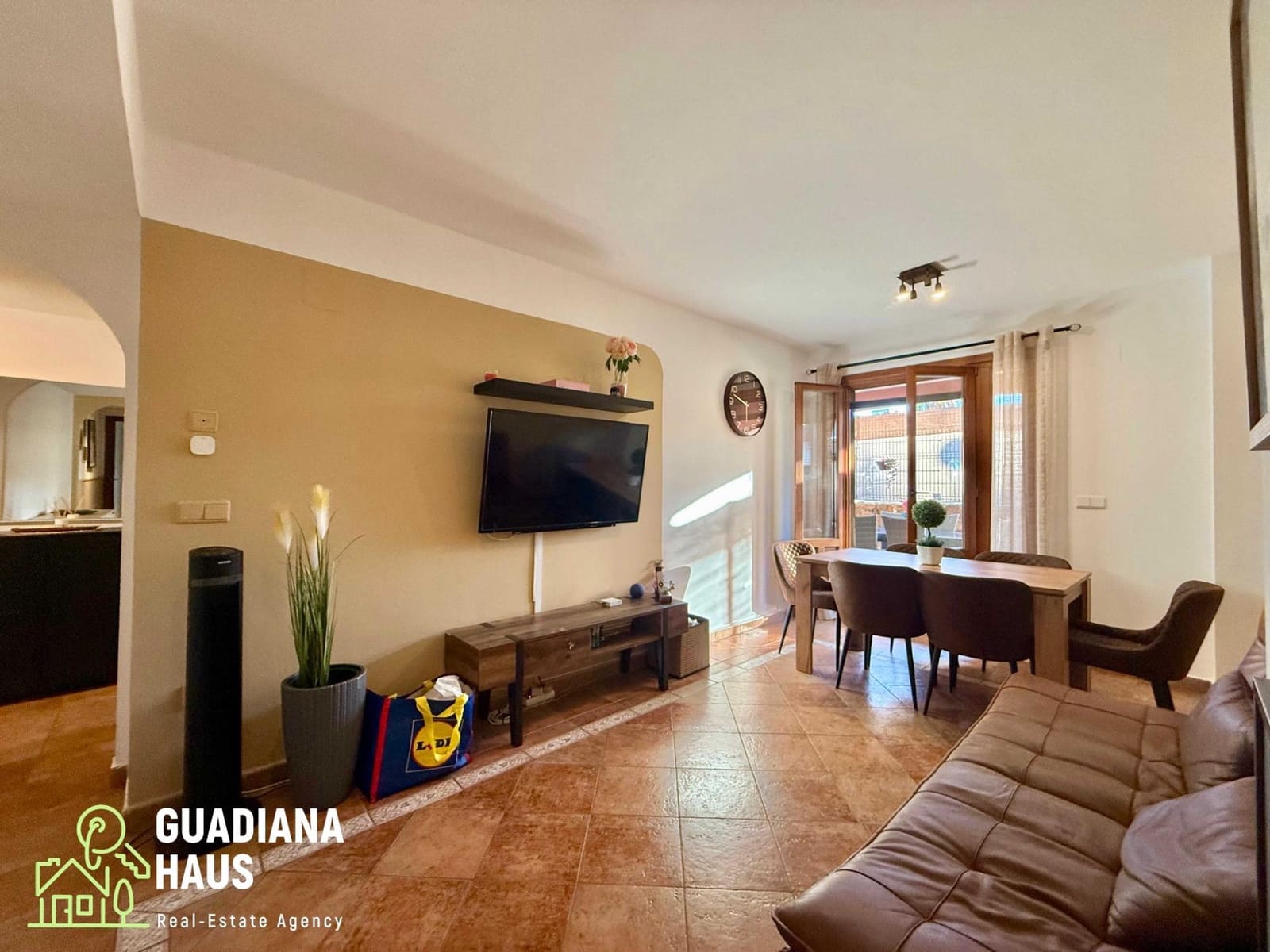 2 soverom Leilighet til salgs i Ayamonte med svømmebasseng garasje - € 170 000 (Ref: 10159763)