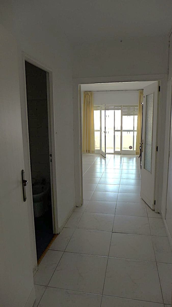 6 soverom Leilighet til salgs i Cadiz by med garasje - € 695 000 (Ref: 9950587)