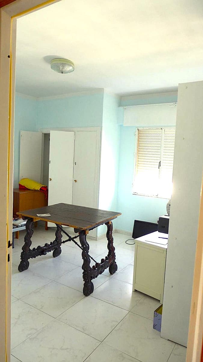 6 soverom Leilighet til salgs i Cadiz by med garasje - € 695 000 (Ref: 9950587)