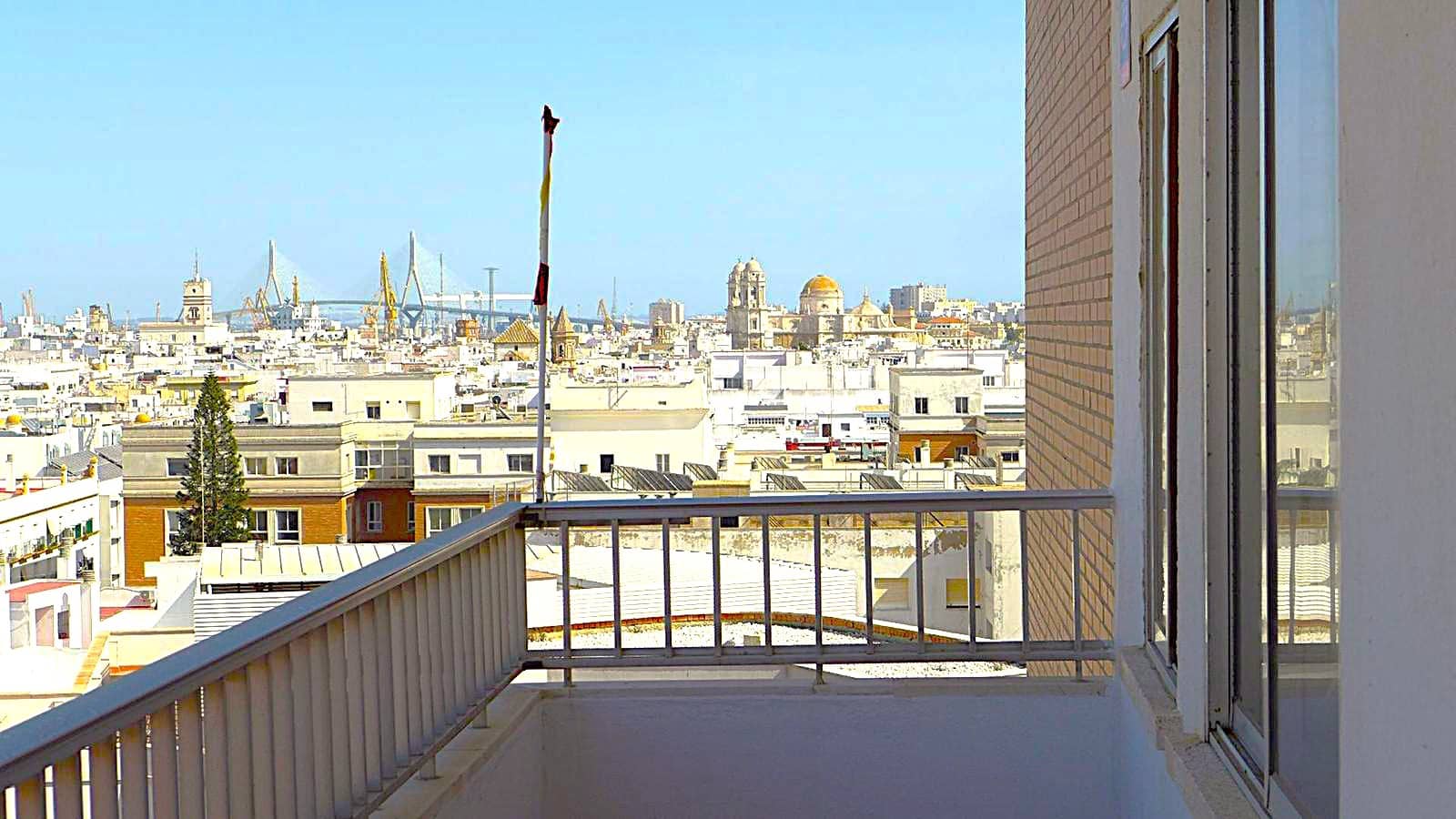 6 soverom Leilighet til salgs i Cadiz by med garasje - € 695 000 (Ref: 9950587)