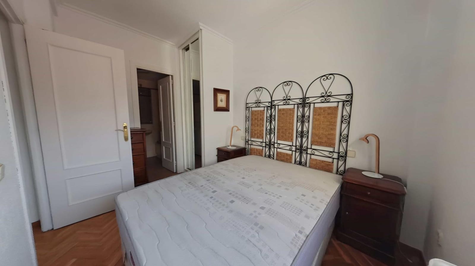 2 slaapkamer Penthouse te koop in Madrid stad - € 344.000 (Ref: 10059301)