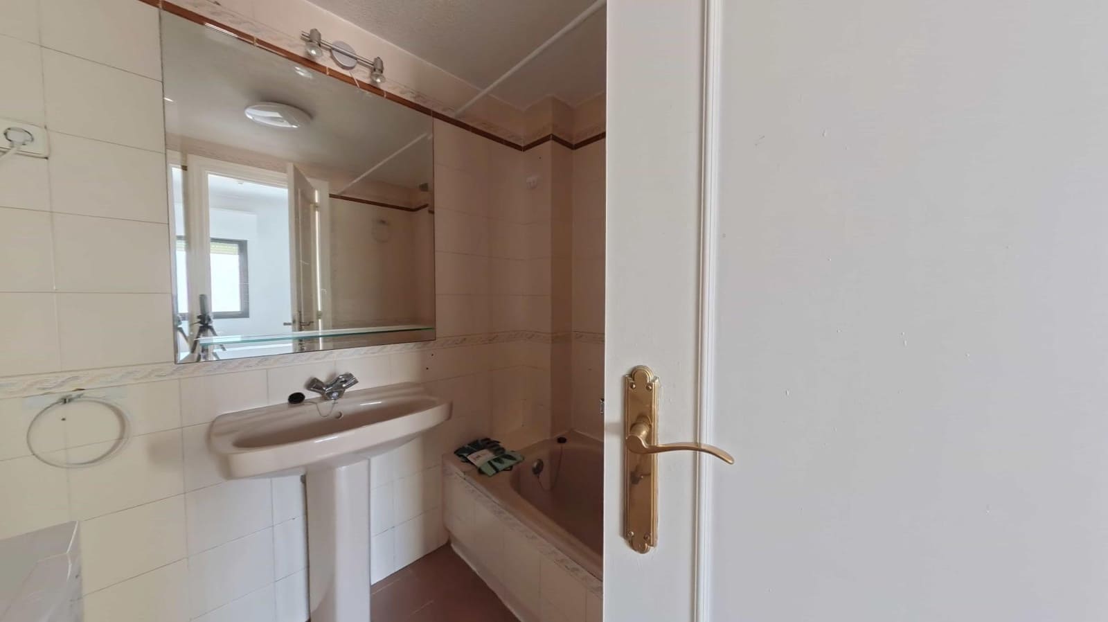 2 slaapkamer Penthouse te koop in Madrid stad - € 344.000 (Ref: 10059301)