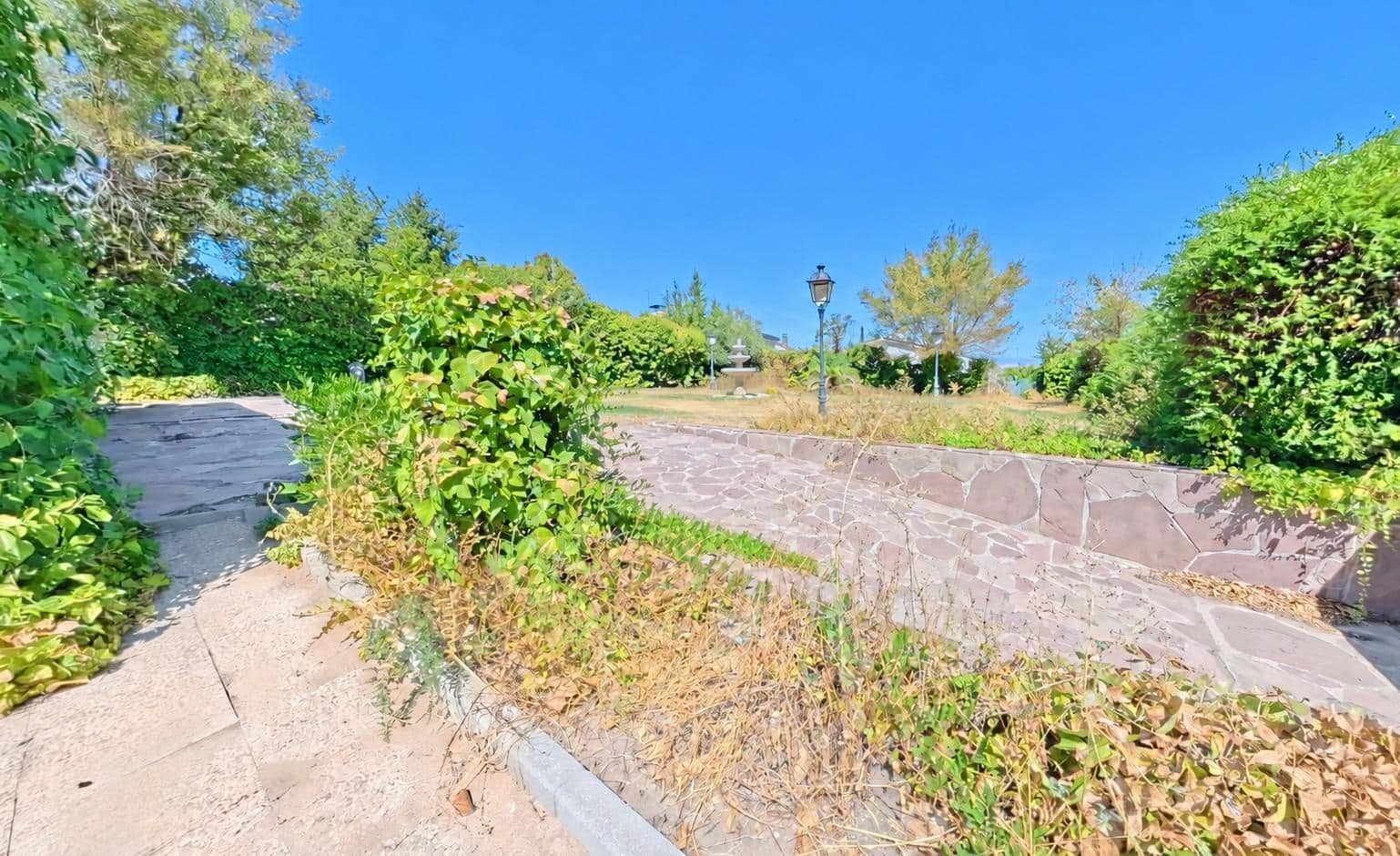 Building Plot for sale in Algete - € 250,000 (Ref: 10120049)