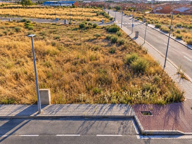 Terreno para Construção para venda em Fuensalida - 55 138 € (Ref: 10185098)