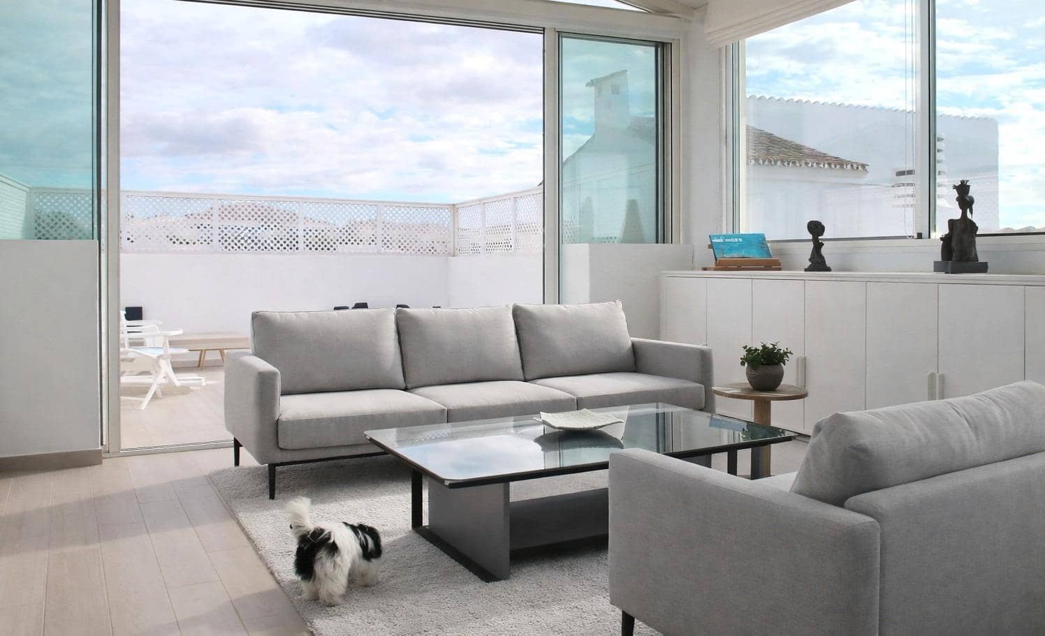 Ático de 3 habitaciones en Marbella en venta con piscina garaje - 1.095.000 € (Ref: 9991515)