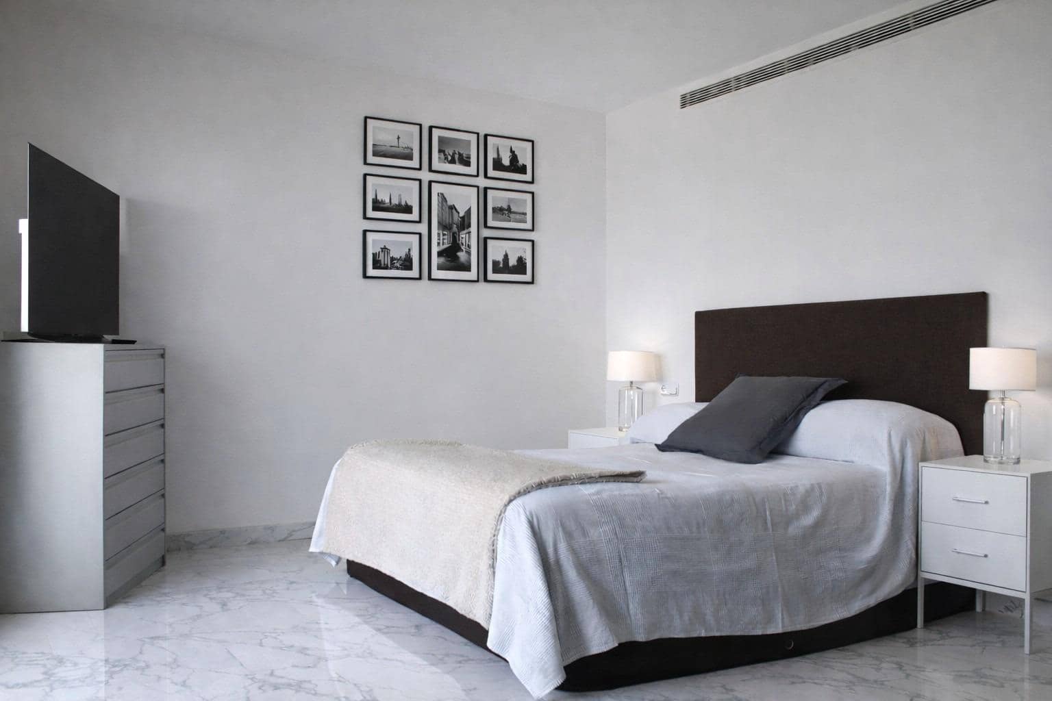 Ático de 3 habitaciones en Marbella en venta con piscina garaje - 1.095.000 € (Ref: 9991515)