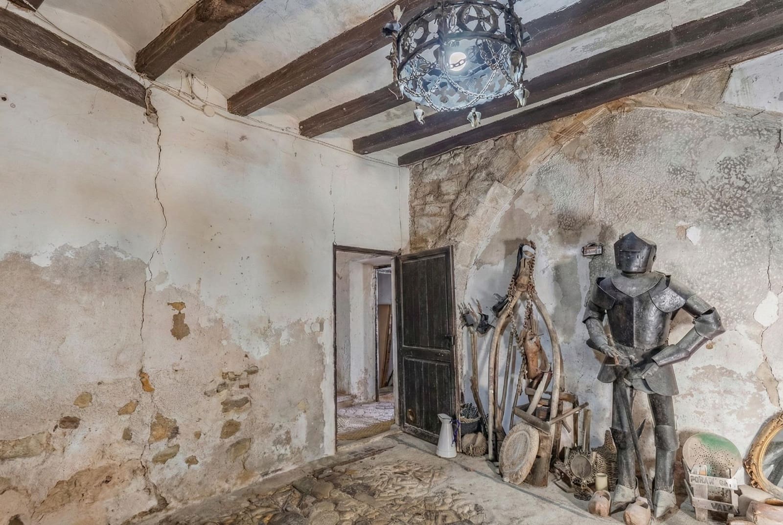 5 bedroom Finca/Country House for sale in Fores with garage - € 298,000 (Ref: 9991516)