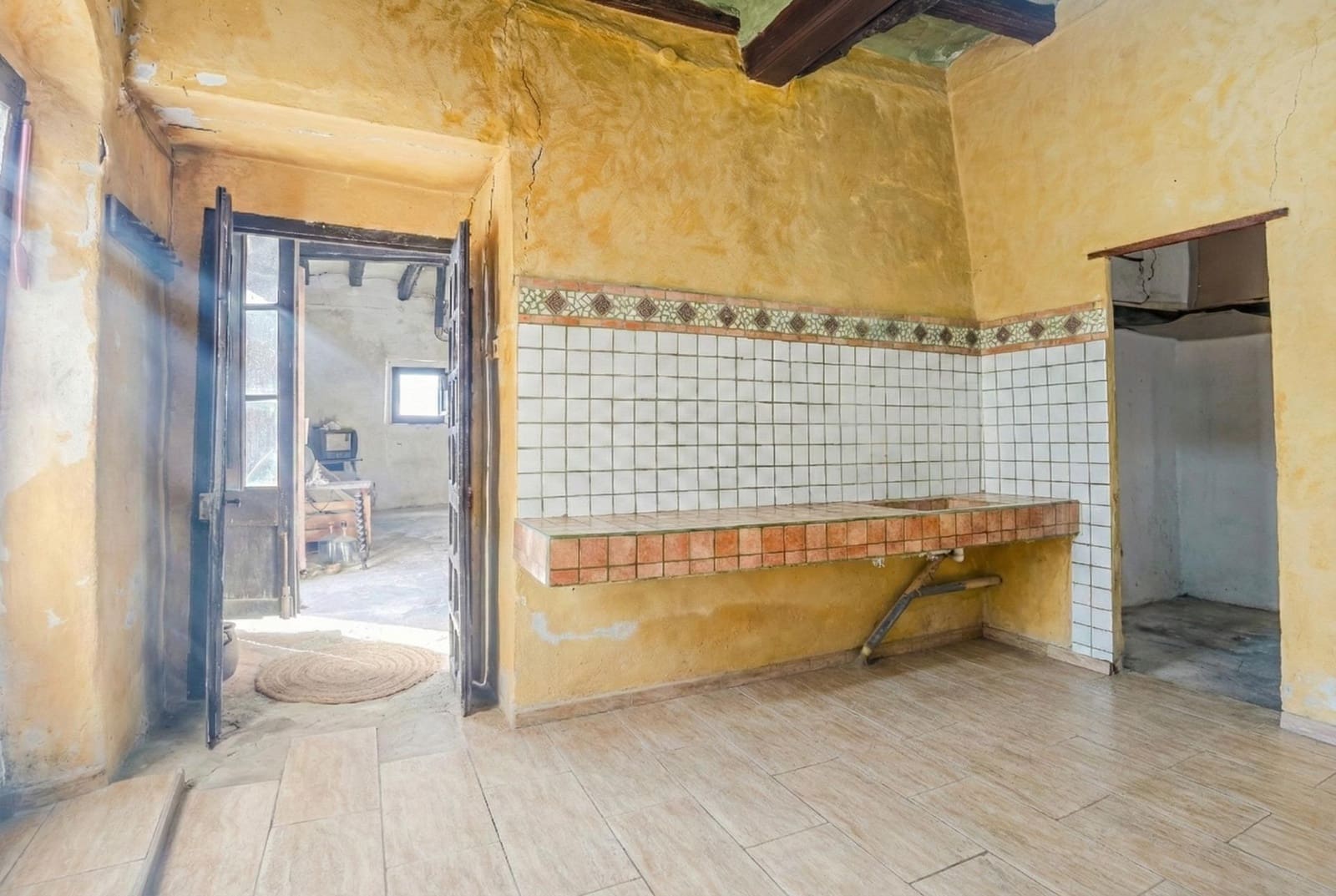 5 bedroom Finca/Country House for sale in Fores with garage - € 298,000 (Ref: 9991516)