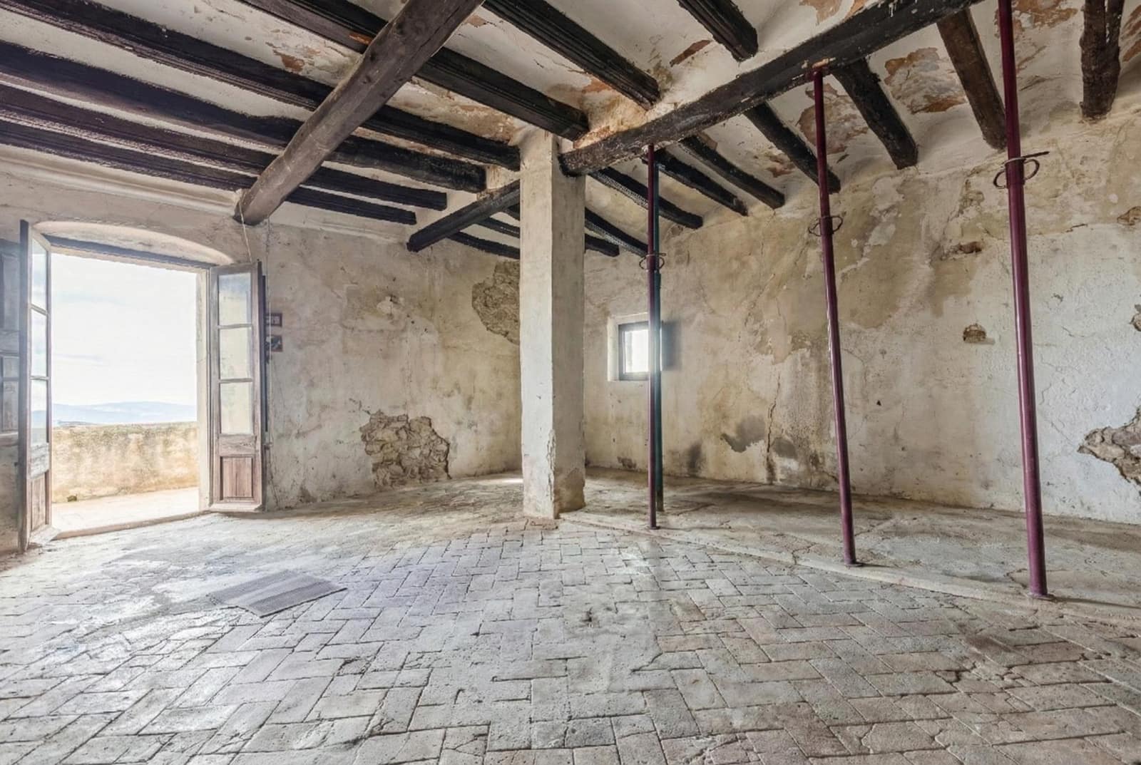 5 bedroom Finca/Country House for sale in Fores with garage - € 298,000 (Ref: 9991516)