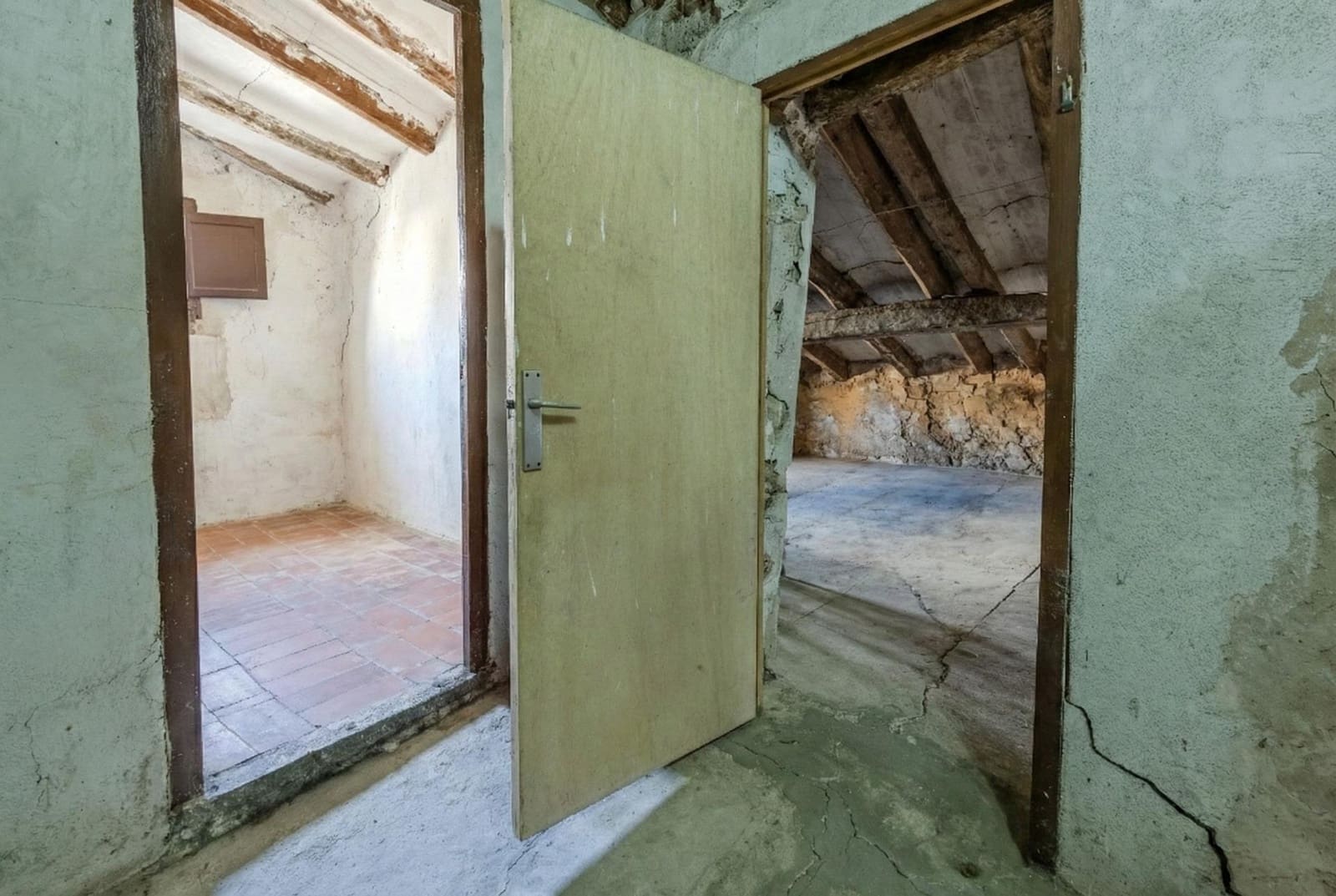 5 bedroom Finca/Country House for sale in Fores with garage - € 298,000 (Ref: 9991516)
