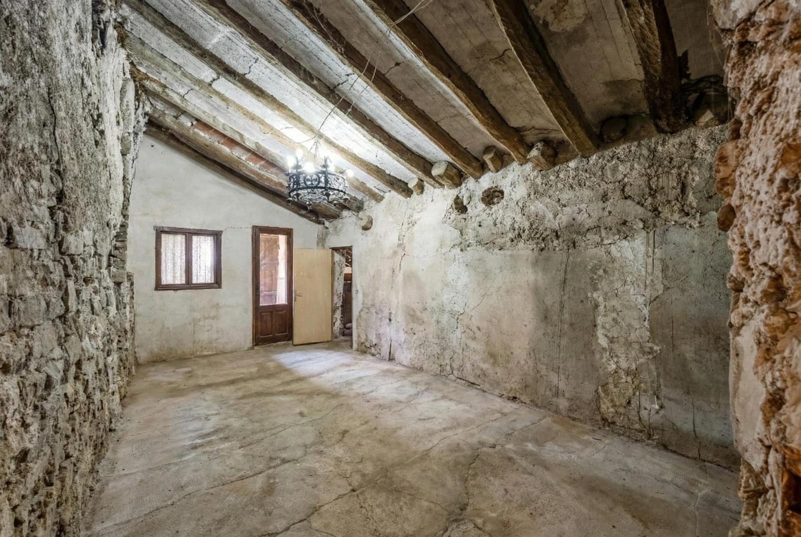 5 bedroom Finca/Country House for sale in Fores with garage - € 298,000 (Ref: 9991516)