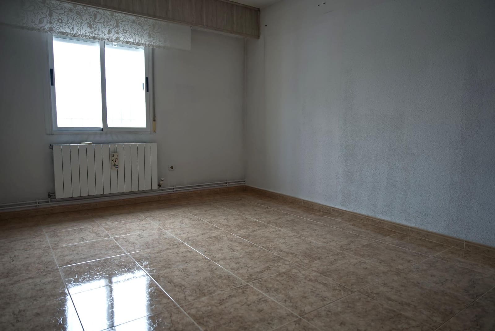 3 bedroom Townhouse for sale in Abenojar - € 99,000 (Ref: 9991517)