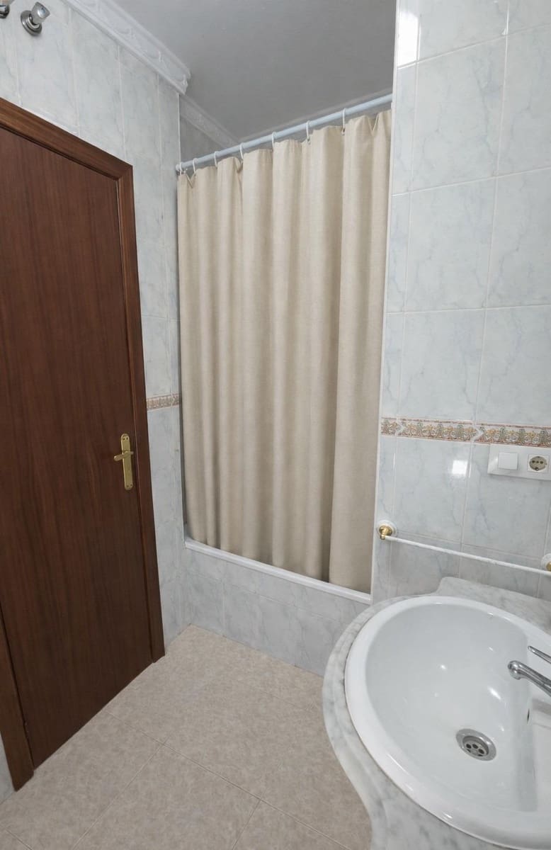 3 soveværelse Lejlighed til salg i Fuente de Cantos - € 85.000 (Ref: 9991518)
