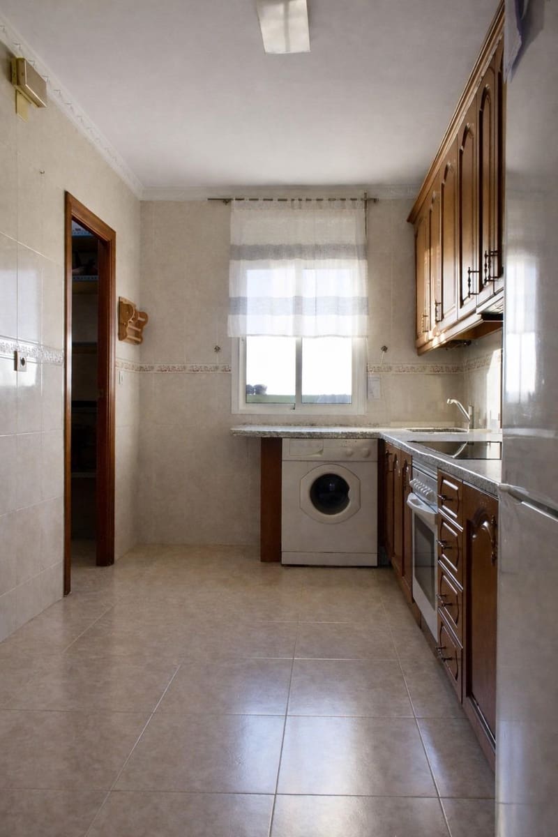 3 soveværelse Lejlighed til salg i Fuente de Cantos - € 85.000 (Ref: 9991518)