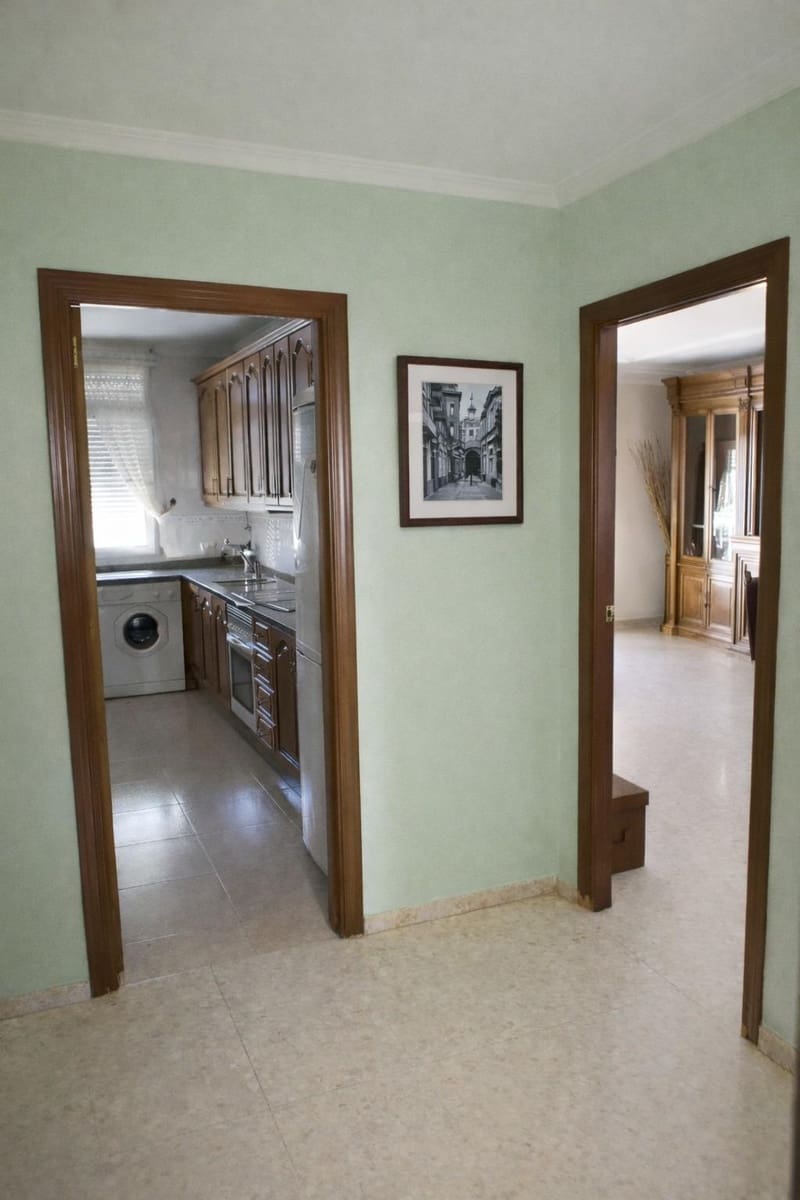 3 soveværelse Lejlighed til salg i Fuente de Cantos - € 85.000 (Ref: 9991518)