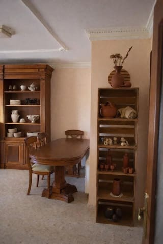 Piso de 3 habitaciones en Fuente de Cantos en venta - 85.000 € (Ref: 9991518)