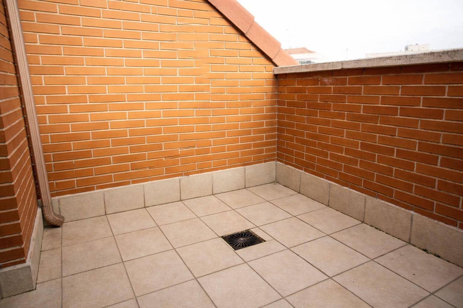 Apartamento de 2 habitaciones en Ciudad Real ciudad en venta - 220.000 € (Ref: 9991519)