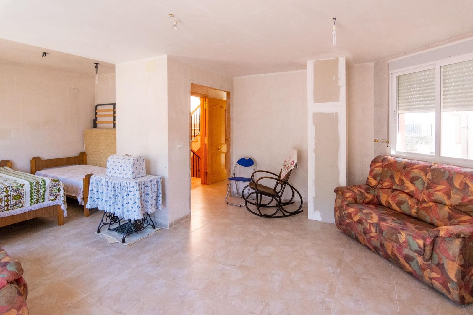5 chambre Finca/Maison de Campagne à vendre à Fuentes de Ayodar avec garage - 151 000 € (Ref: 9991521)