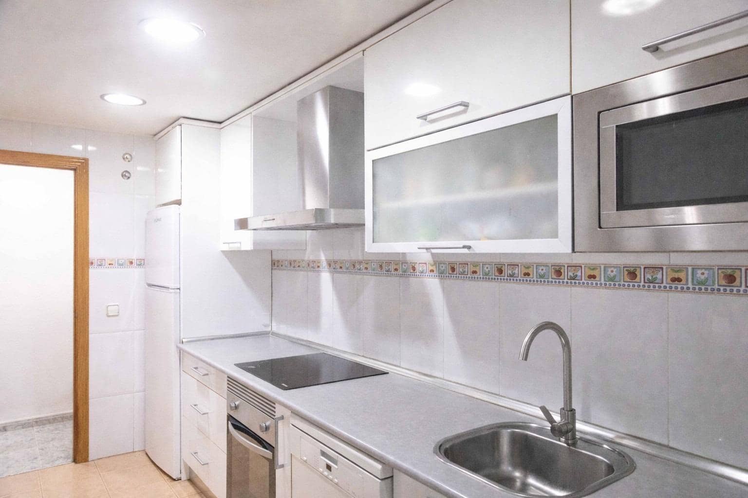 Piso de 3 habitaciones en Fuenlabrada en venta con garaje - 280.000 € (Ref: 9991525)